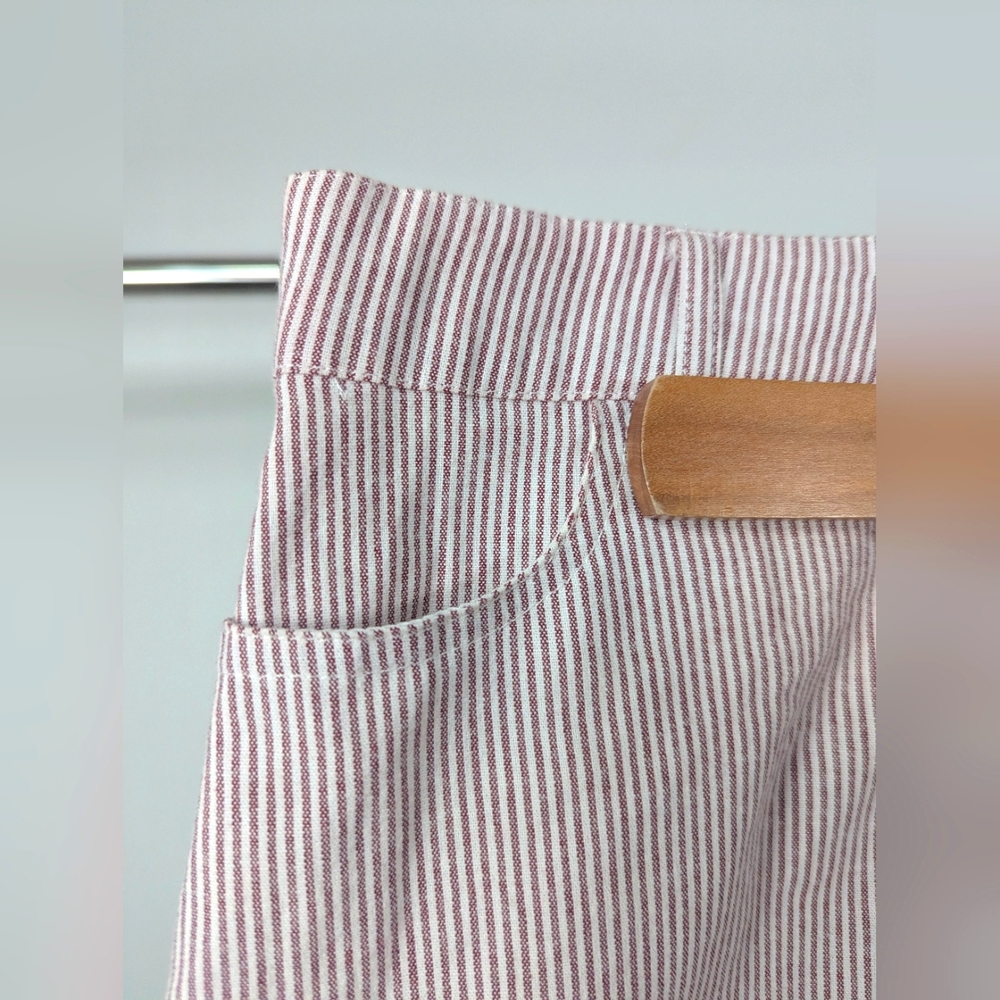 🌴 Forever 21 Lilac Striped Semi-Stretchy Skirt – Comfy, Stylish & Pockets, M - Picture 4 of 8